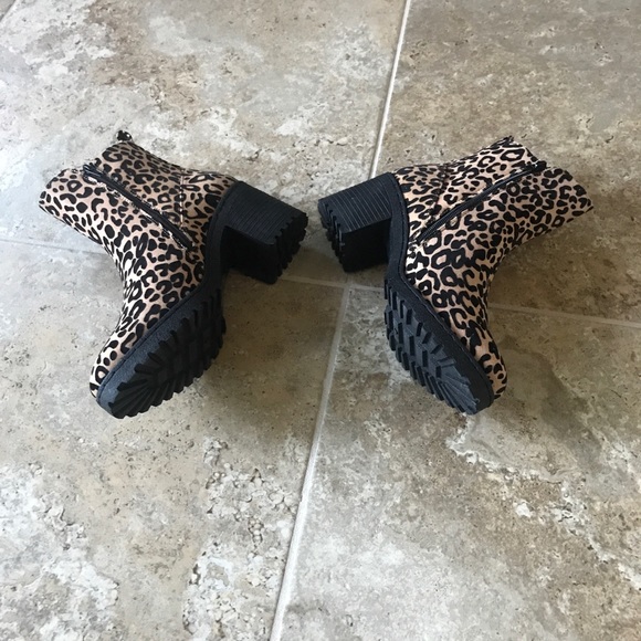 Women’s Leopard Combat Boots - Picture 5 of 8